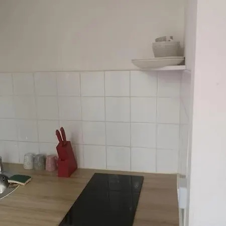 Montrouge Apartment *